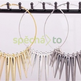 Kruhové náušnice s ostny