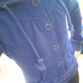 Modrá kabátková mikina na knoflíčky