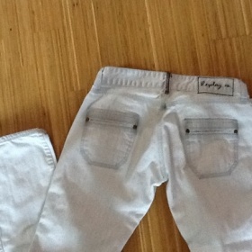 Bílošedé jeany Replay - foto č. 1
