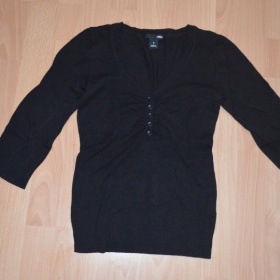 Černý svetr HM