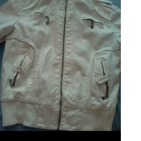 Bílá kožená bunda