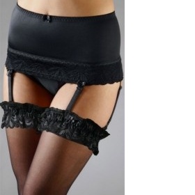 Pěkně vypadající podvazkový pás pro běžné nošení