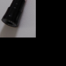 Rtěnka jako Frozen Rose od Avonu