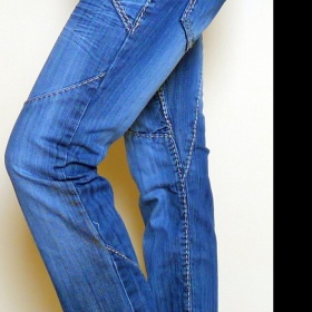 Prošívané rifle M.jo Jeans - foto č. 1