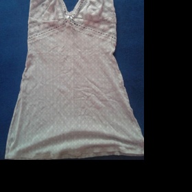 Šedá noční košilka F&F