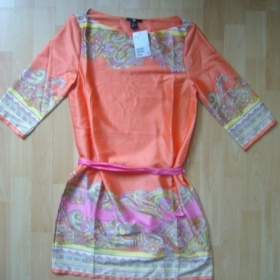 Oranžové šaty H&M s ornamenty
