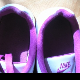Nike bílo růžové tenisky - foto č. 1