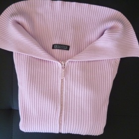 Růžový svetřík Temeris