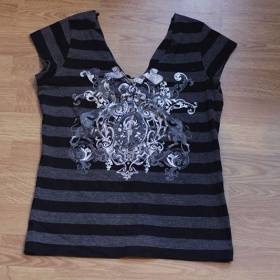 Černošedé tričko s potiskem