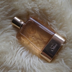 Chloé Love - parfémová voda s rozprašovačem - foto č. 1