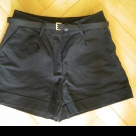 Černé šortky H&M s páskem