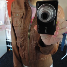 Hnědá kožená bundička