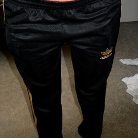 Čermo zlaté tepláky Adidas