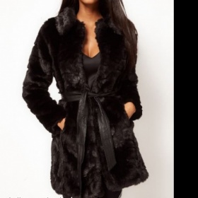 Delší kožíšek na zimu