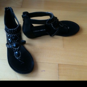 Černé sandálky Tally Weijl