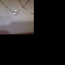 Náhrdelník z bílého zlata