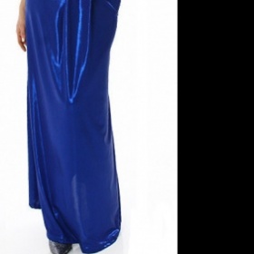 Šaty na filharmonický koncert a raut pro VIP osoby