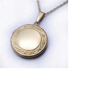 Medailon z bílého zlata