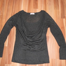 Černý svetřík s vodou Orsay - foto č. 1
