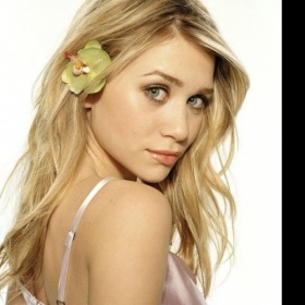 Blond barva na vlasy s odstínem jako blond melír