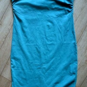 Tyrkysový samodržící top