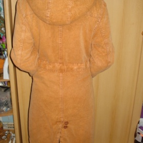 Kabát skořicové barvy  Orsay