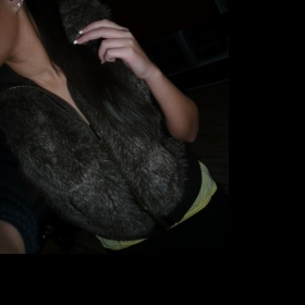 Chlupatá zimní vesta Zara