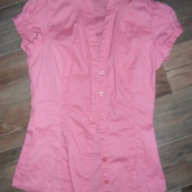 Růžová košile Terranova