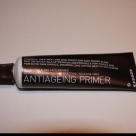 Báze Korres  Primer antiageing bez parabenů