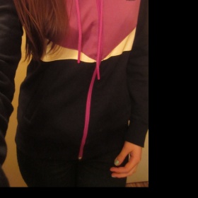 Černo - fialová mikina Adidas na zip s kapucí - foto č. 1