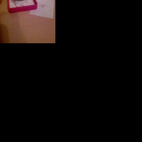 Stříbrné hodinky Guess