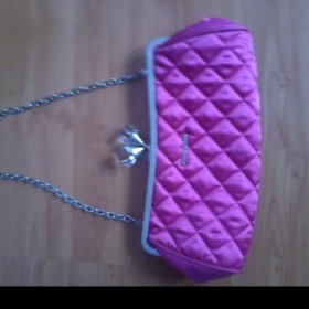 Řůžová kabelka  Suzy Smith