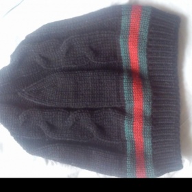 Černá zimní čepice Gucci - foto č. 1
