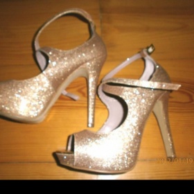 Zlaté lodičky Tally Weijl - foto č. 1