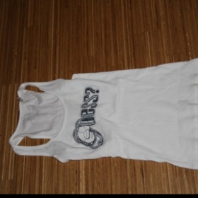 Bílé tílko Guess - foto č. 1