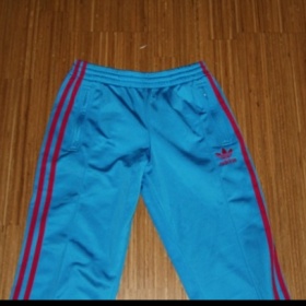 Modré tepláky Adidas - foto č. 1