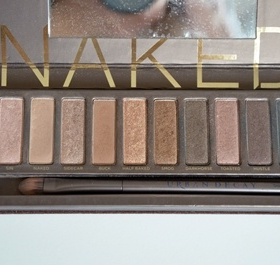 Paletka Urban Decay Naked - foto č. 1