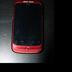 Mobilní telefon HTC Wildfire Red - foto č. 1