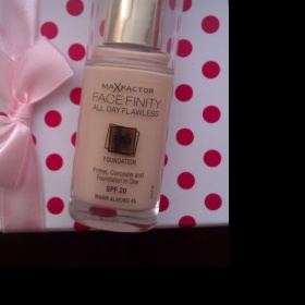 Makeup Max Factor - Face Finity
