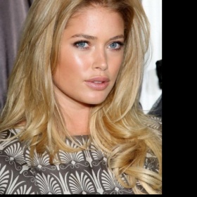 Farba vlasov ako Doutzen Kroes