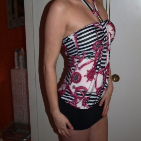 Krátké letní/party šaty - námořnický vzor