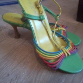 Barevné letní boty marco donati