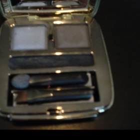 Guerlain oční stíny a linka