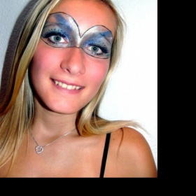 Extravagantní líčení