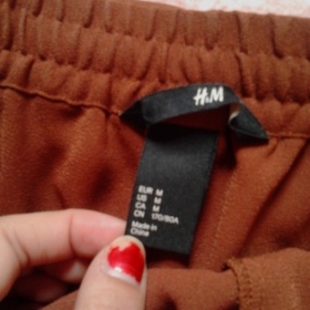 Hnědé harémové kalhoty H&M - foto č. 1