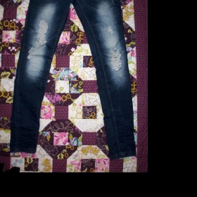 Modré džíny Fishbone