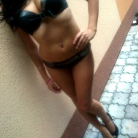 Černé plavky neznačková