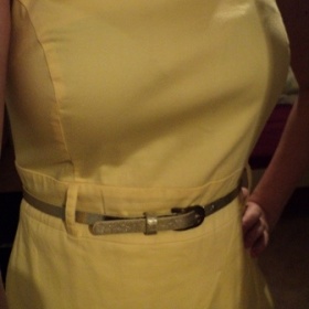 Žluté šaty F&F