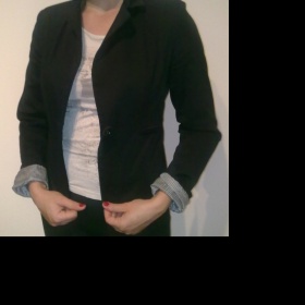 Černé kratší sako Neznačkové - foto č. 1