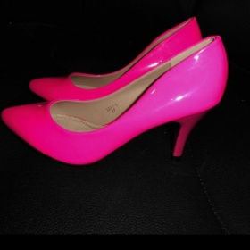 Neonové fuchsiové lodičky Always